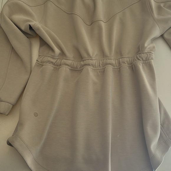 Lululemon - Picture 10 of 11